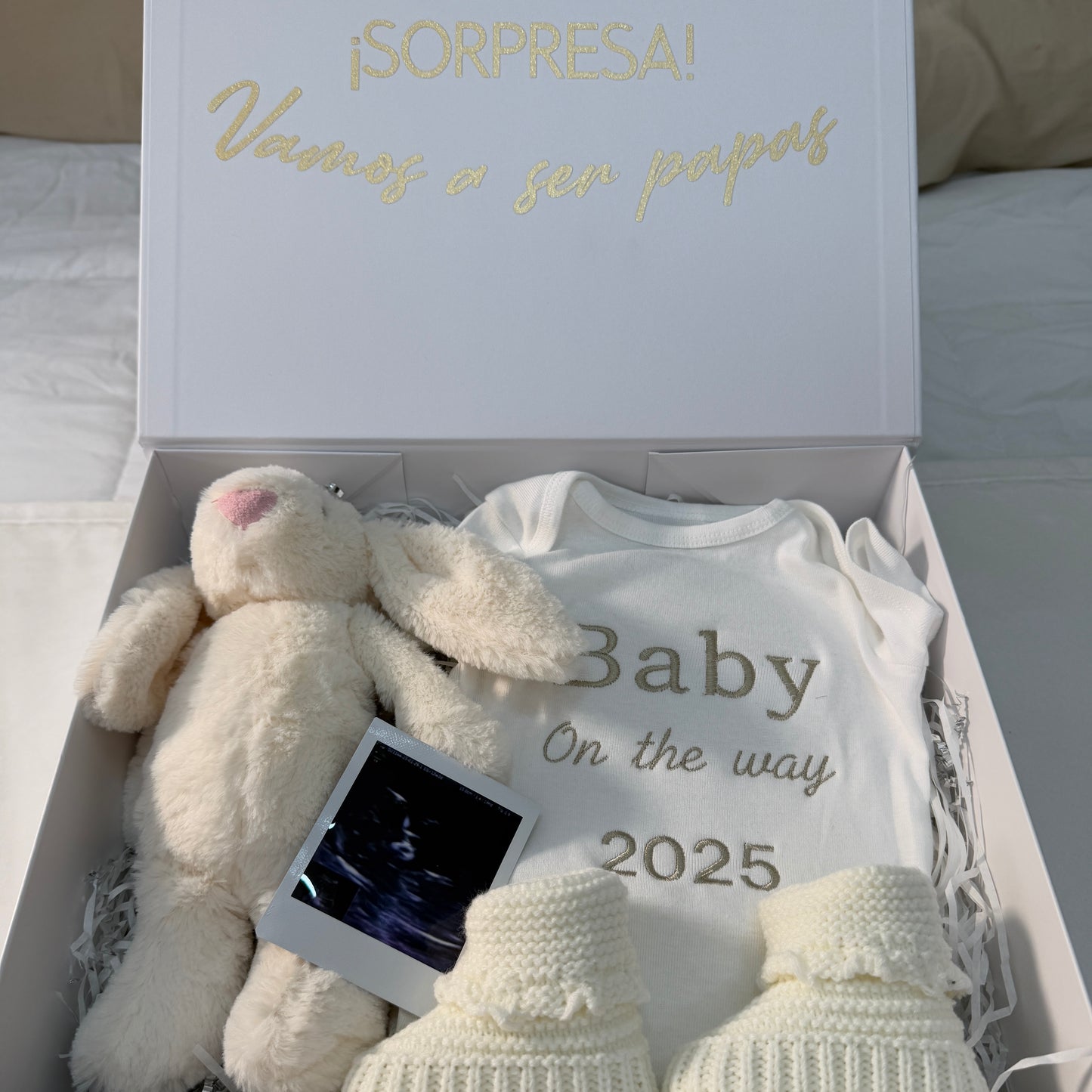 Baby Announcement / Anuncio de embarazo