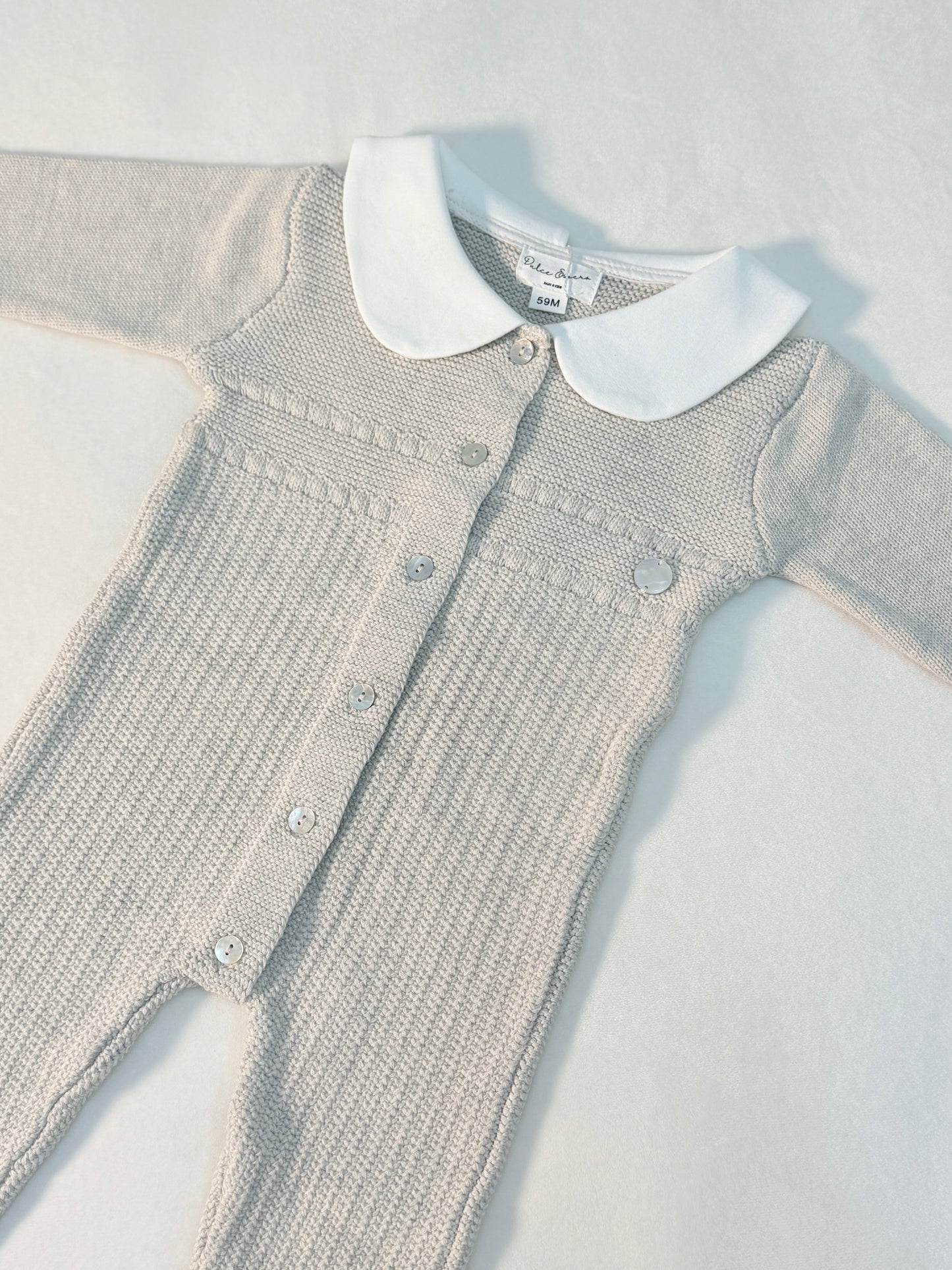Mameluco tejido beige