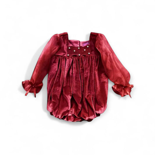 Body terciopelo con perlas