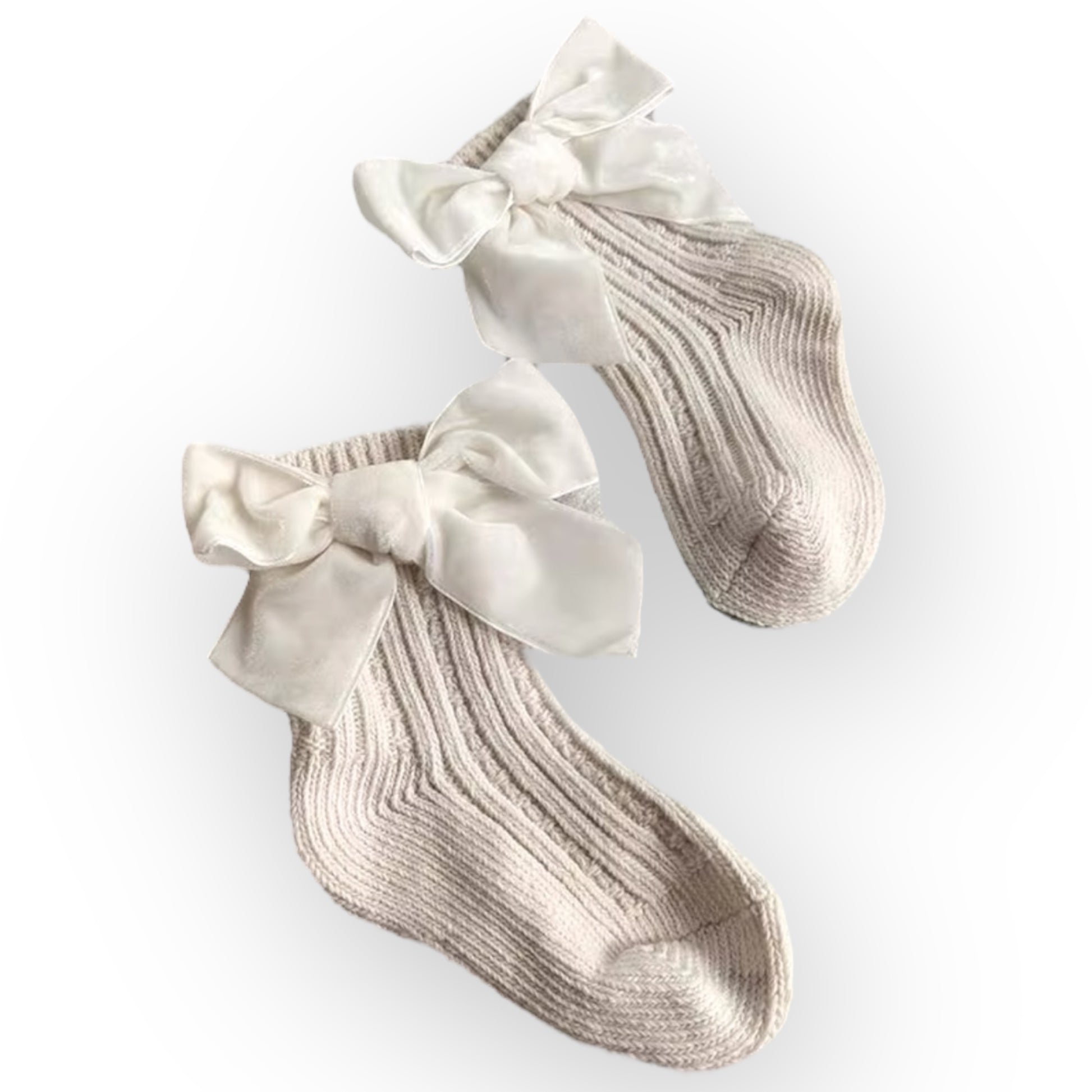 Calcetines de lana con moño de terciopelo