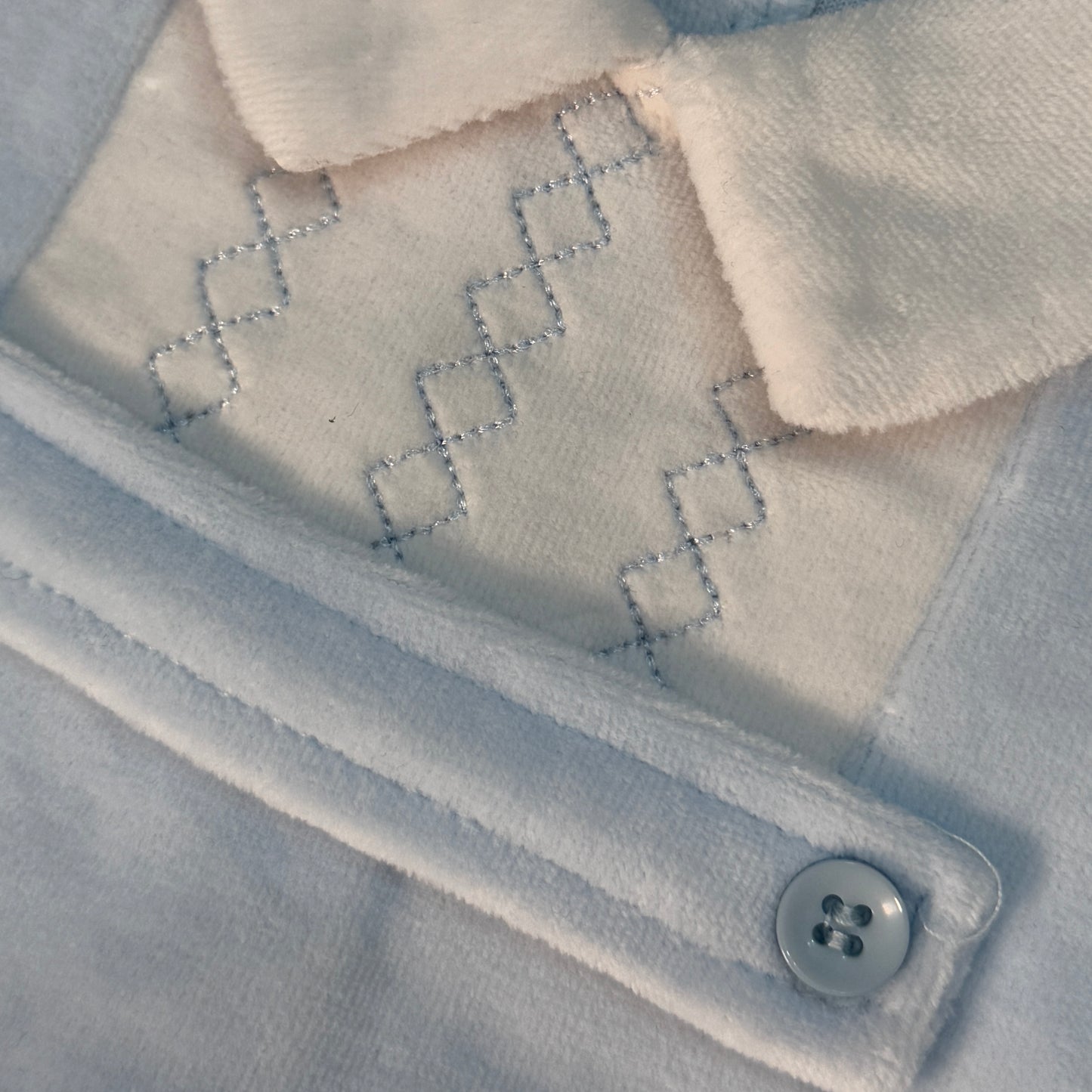 Mameluco de terciopelo azul para bebe